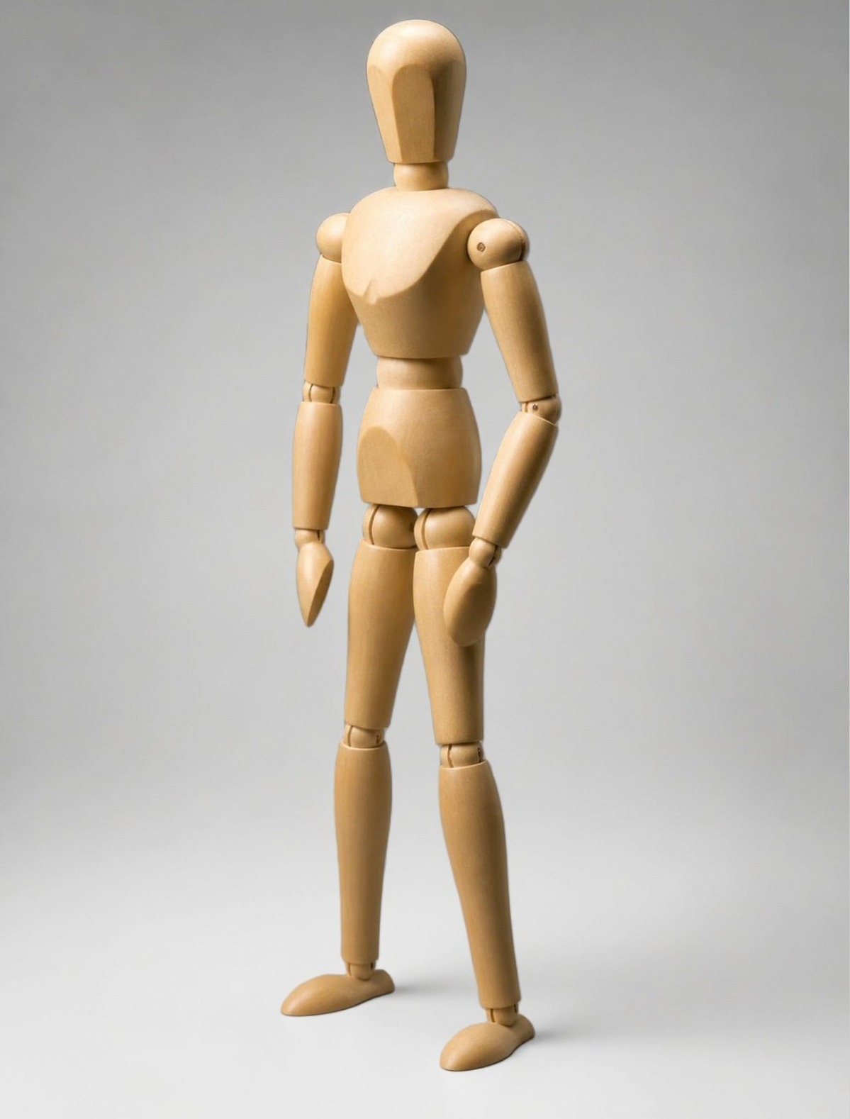 Maniquí de madera, vista de tres cuartos